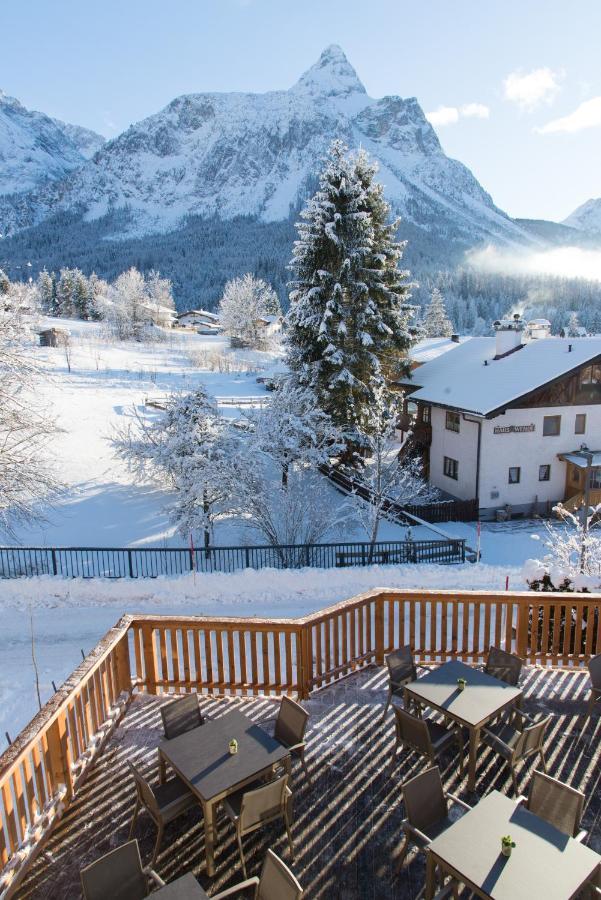 Sonnenburg Hotel Ehrwald Exterior foto